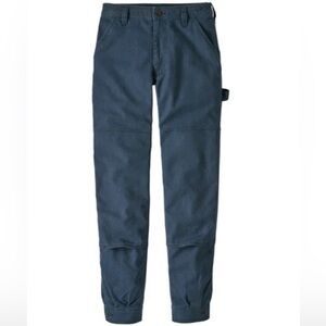 Patagonia Women’s All Seasons Hemp Canvas Double Knee pants.
